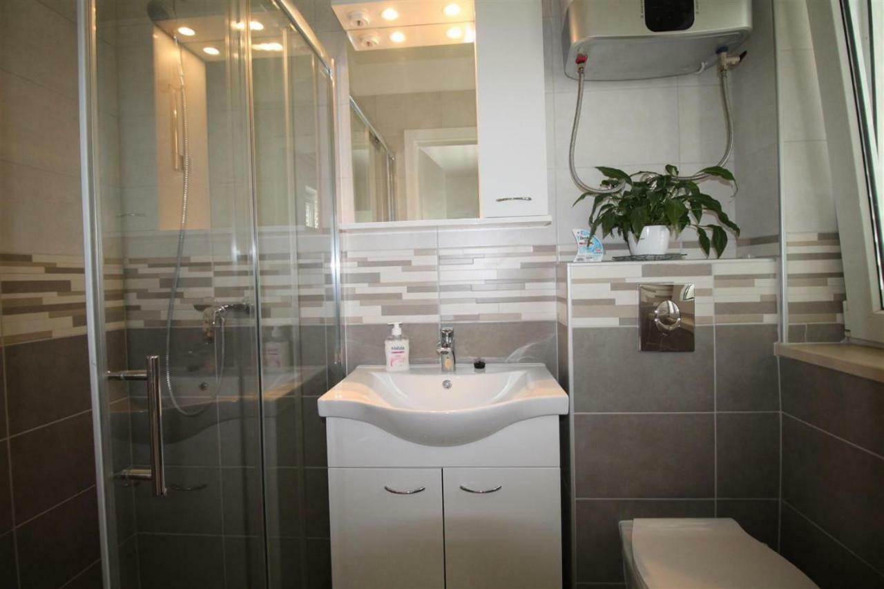 Private Accommodation Carevic Dubrovnik Buitenkant foto